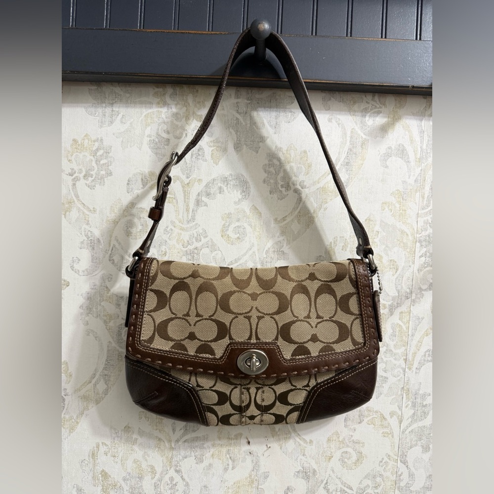Coach Tan and Brown Signature Shoulder Bag vintage 11574